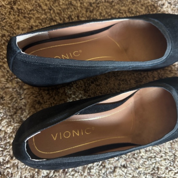 Vionic Natalie black suede pumps with tortoise block heel Size 8 - Picture 8 of 13